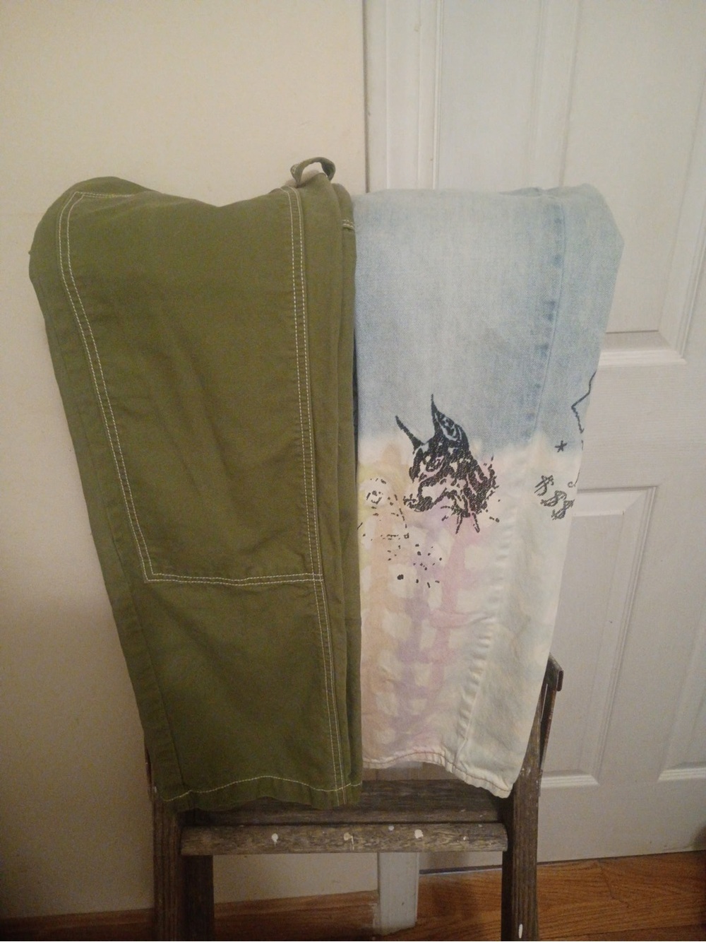 BDG Olive Green Canvas Cargo Pants with White Contrast Stitching